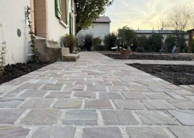 Aménagement chemin de pavé naturel Allier