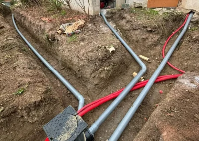 Raccordement des eaux usées près d'une maison