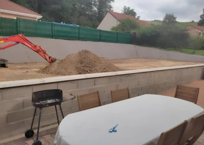 Terrain en cours de terrassement